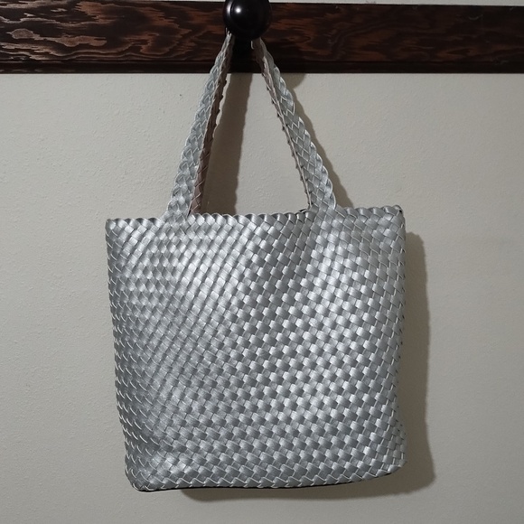 Ilse Jacobsen Reversible Braided Tote Bag - Picture 6 of 11